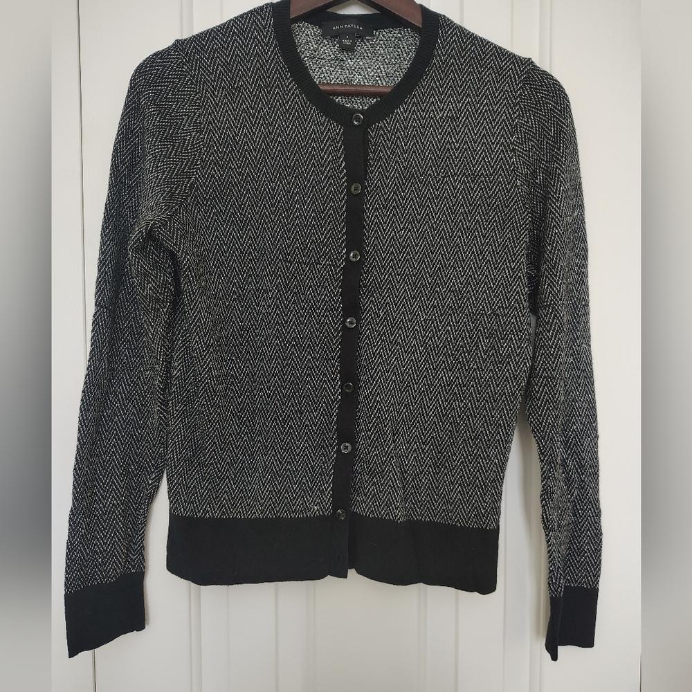 Ann Taylor Black and White Herringbone Cardigan